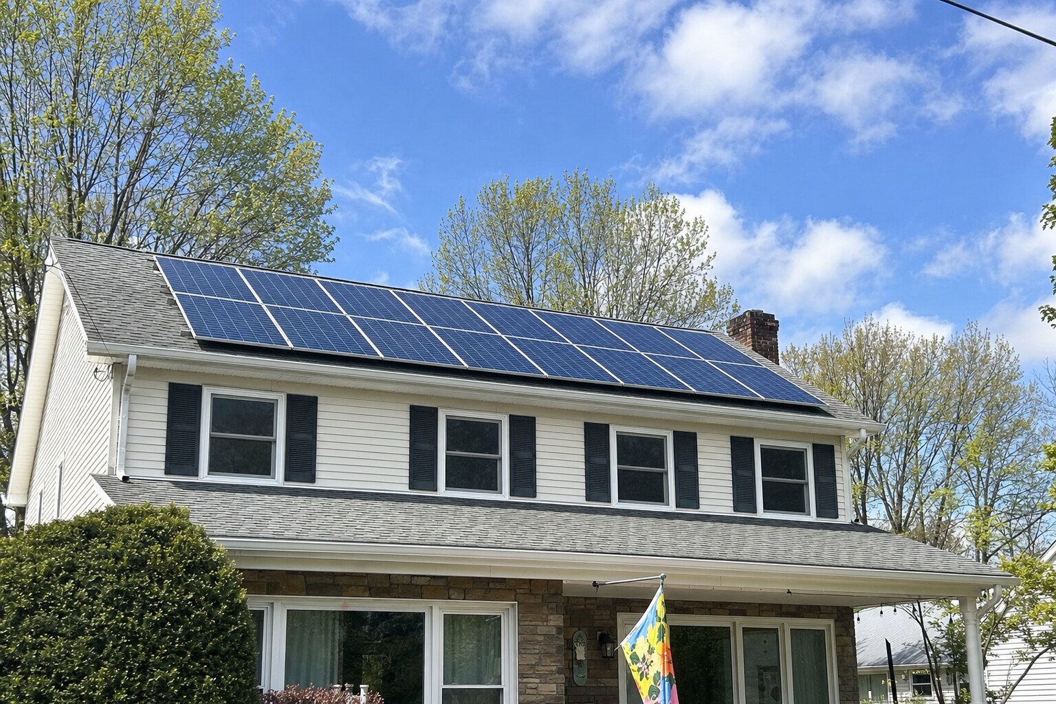 Solar PV array uniformly clean after pure-water cleaning